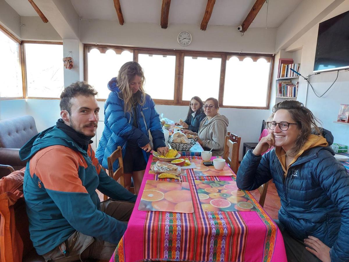 Black Sheep Hostel Куско Екстер'єр фото