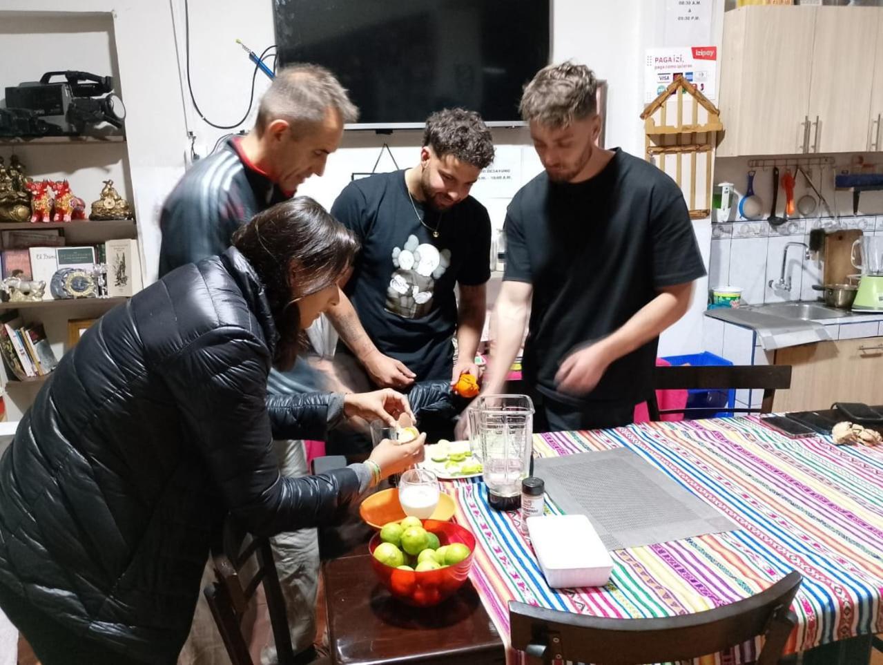 Black Sheep Hostel Куско Екстер'єр фото
